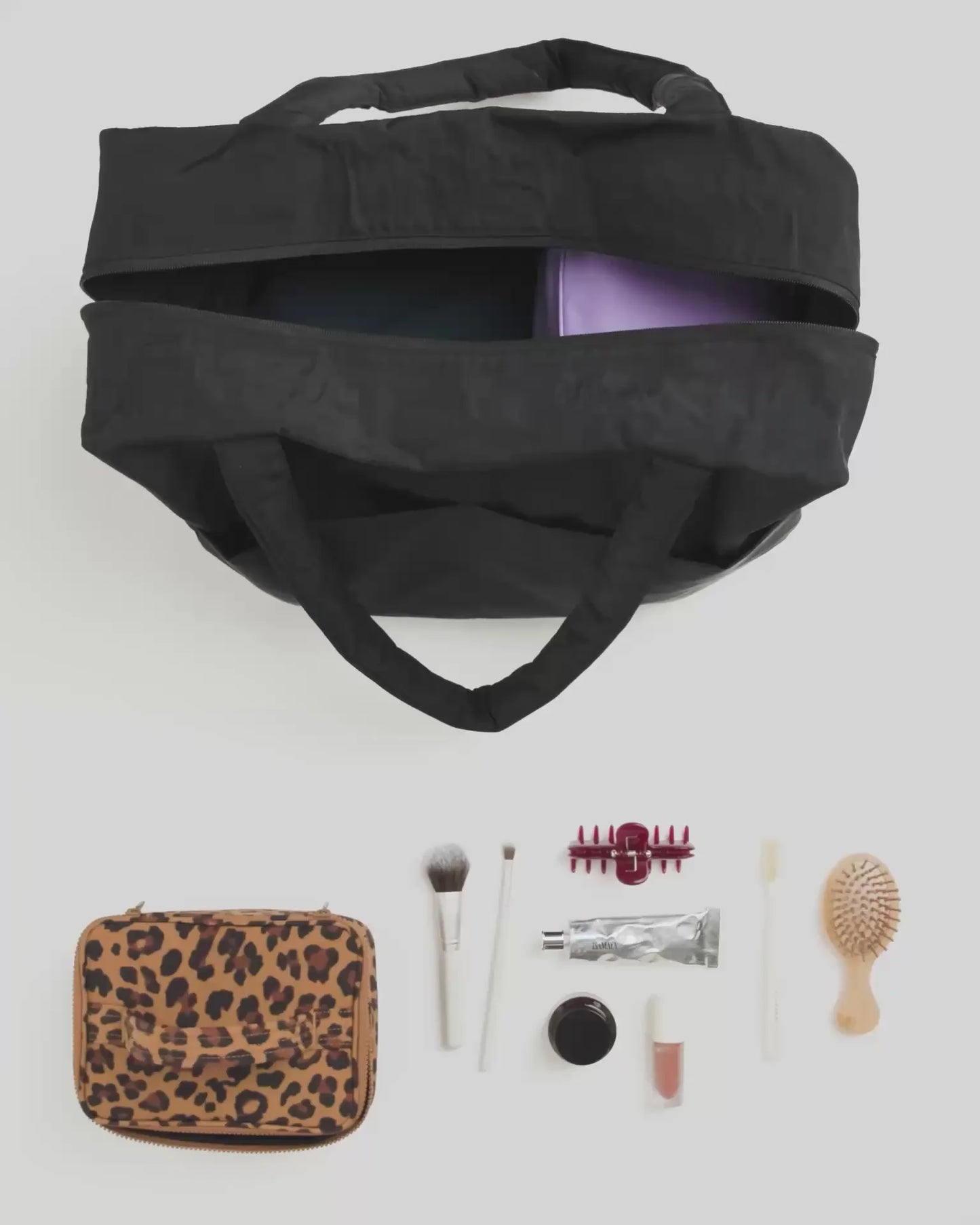 SMALL COSMETIC CASE - US 7704