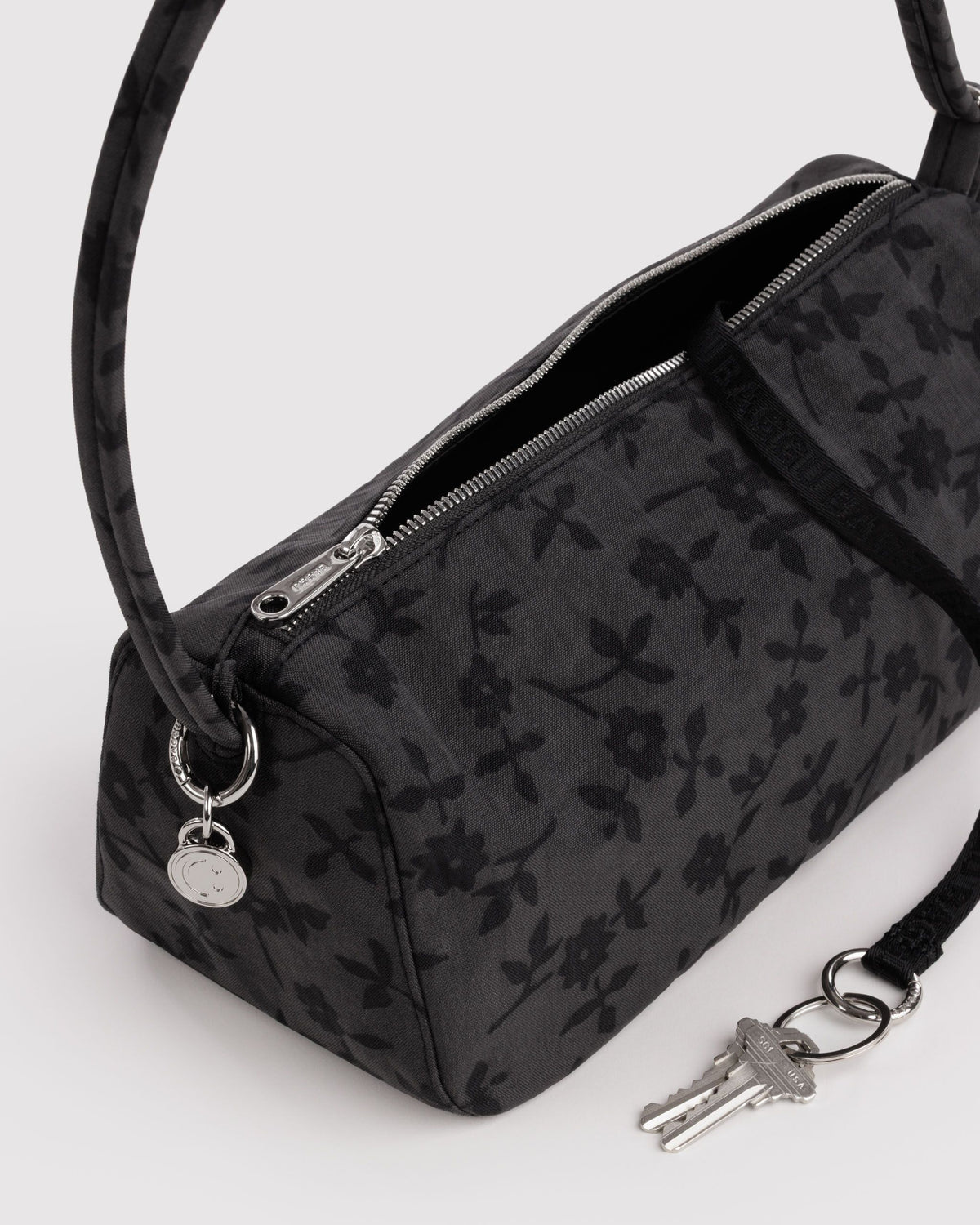 NYLON LOAF BAG - US 7442