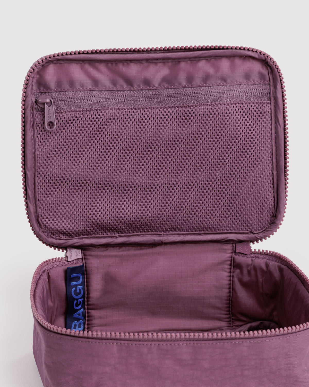 SMALL COSMETIC CASE - US 5593