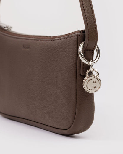RECYCLED LEATHER POCHETTE - US 7890